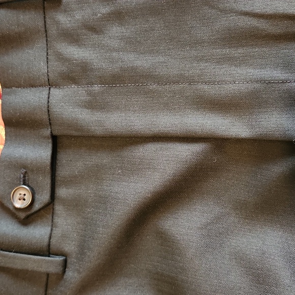 Ralph Lauren 38x32 black pleated dress pants, like new - Picture 2 of 9